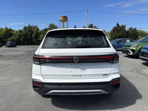 2025 Volkswagen Taos 1.5T S