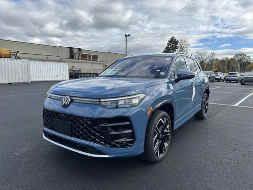 2026 Volkswagen Tiguan 2.0T SEL R-Line 4MOTION