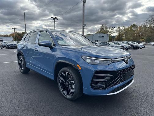 2026 Volkswagen Tiguan 2.0T SEL R-Line 4MOTION