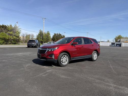 Radiant Red Tintcoat 2024 Chevrolet Equinox 1LT