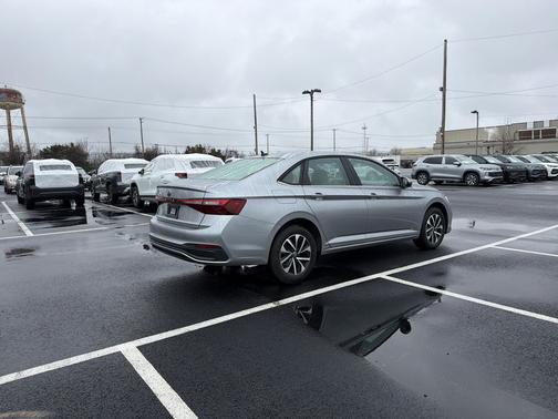Platinum Gray Metallic 2025 Volkswagen Jetta 1.5T S