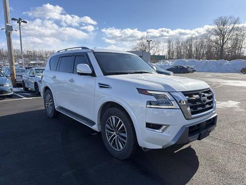 2023 Nissan Armada SL 4WD