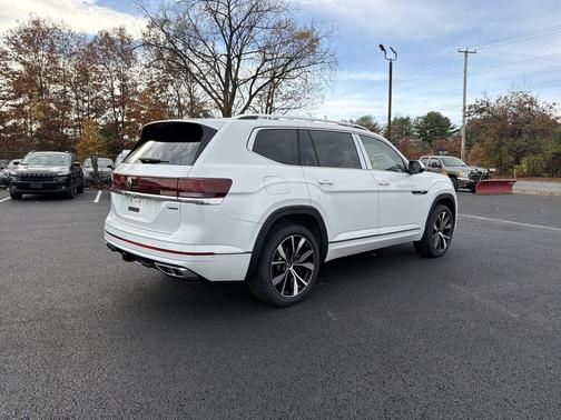 2026 Volkswagen Atlas 2.0T SEL Premium R-Line 4MOTION