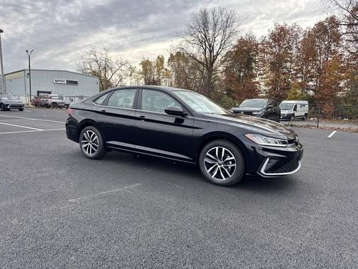 2026 Volkswagen Jetta 1.4T SE