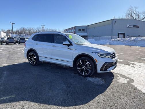 2022 Volkswagen Tiguan 2.0T SEL R-Line 4MOTION