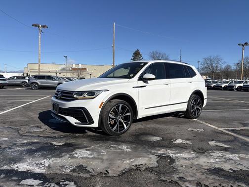 2022 Volkswagen Tiguan 2.0T SEL R-Line 4MOTION