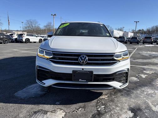 2022 Volkswagen Tiguan 2.0T SEL R-Line 4MOTION
