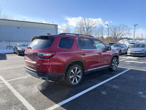 2023 Honda Pilot AWD Elite