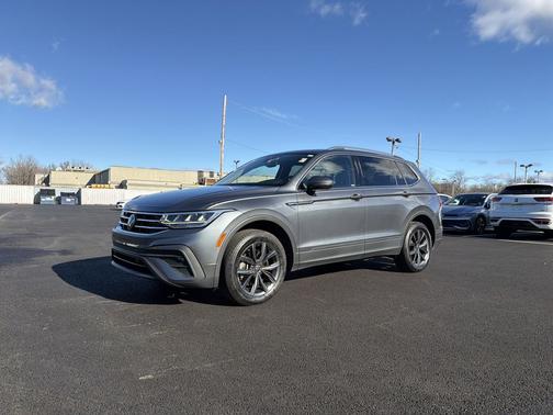 2023 Volkswagen Tiguan 2.0T SE 4MOTION