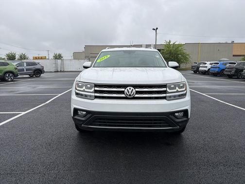 Pure White 2019 Volkswagen Atlas 3.6L SE