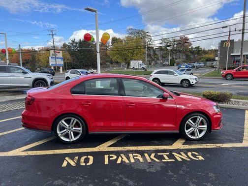 2017 Volkswagen Jetta GLI