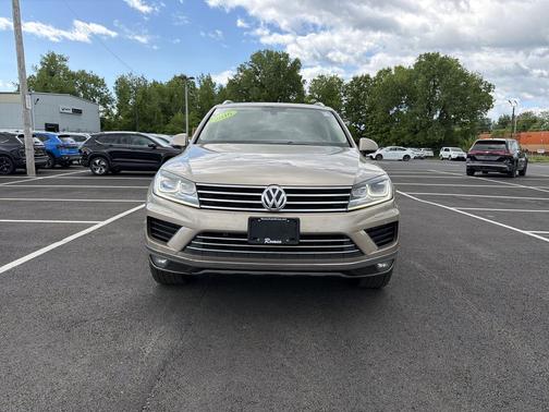 Beige 2016 Volkswagen Touareg TDI Sport w/Technology