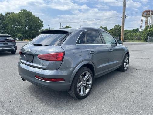 2017 Audi Q3 2.0T Premium Plus