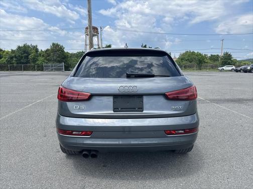 2017 Audi Q3 2.0T Premium Plus