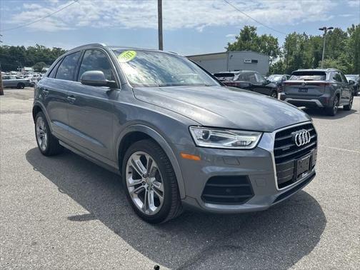 2017 Audi Q3 2.0T Premium Plus