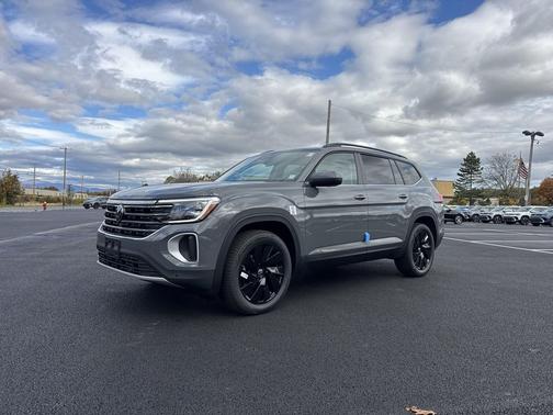 2026 Volkswagen Atlas 2.0T SE w/Technology 4MOTION