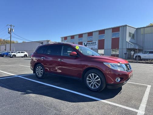 2015 Nissan Pathfinder SV