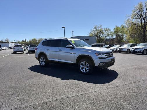Reflex Silver Metallic 2018 Volkswagen Atlas 3.6L SEL