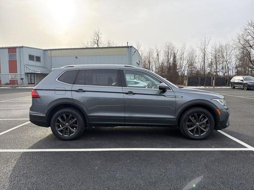 2022 Volkswagen Tiguan 2.0T SE 4MOTION