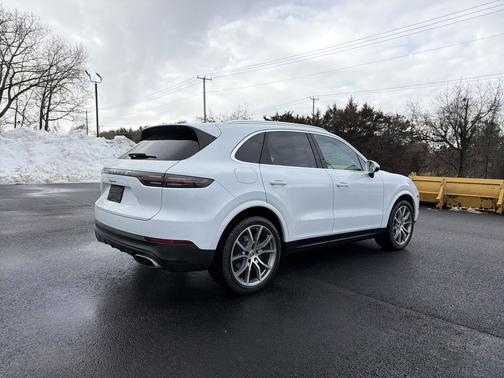 2023 Porsche Cayenne Cayenne