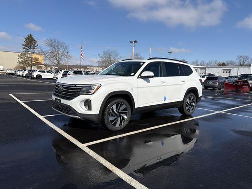 2026 Volkswagen Atlas 2.0T SE w/Technology 4MOTION