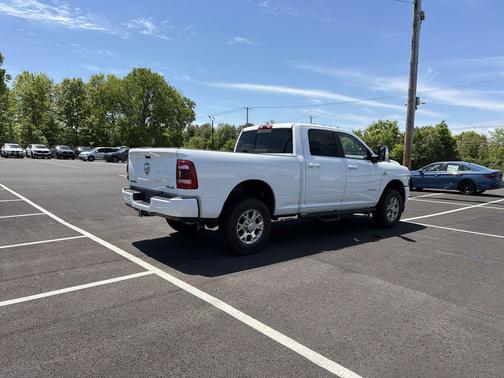Bright White Clearcoat 2024 RAM 2500 Laramie Crew Cab 4x4 6'4' Box