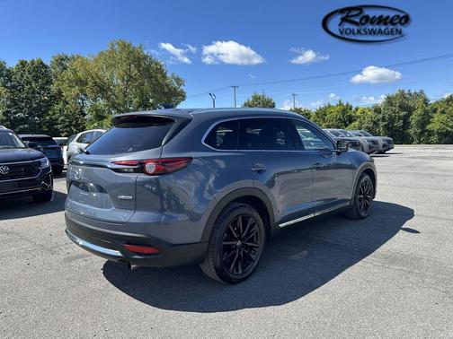 2022 Mazda CX-9 Carbon Edition