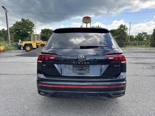 2022 Volkswagen Tiguan 2.0T SE R-Line Black 4MOTION