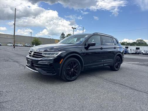 2022 Volkswagen Tiguan 2.0T SE R-Line Black 4MOTION