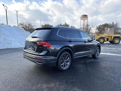 2022 Volkswagen Tiguan 2.0T SE 4MOTION