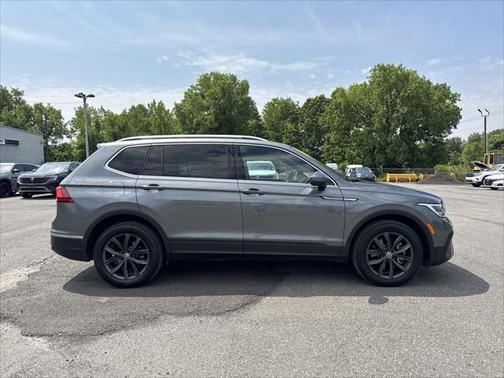 2022 Volkswagen Tiguan 2.0T SE 4MOTION