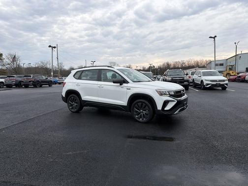 2022 Volkswagen Taos 1.5T S