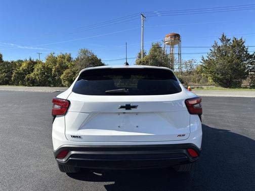 2024 Chevrolet Trax FWD 1RS