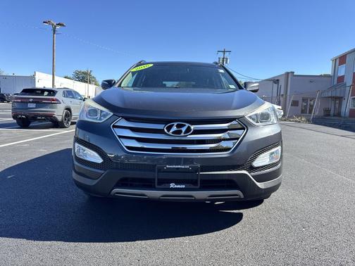 2016 Hyundai Santa Fe Sport 2.0L Turbo