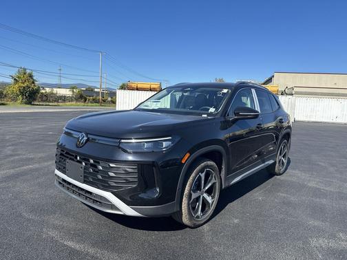 2025 Volkswagen Tiguan 2.0T SE 4MOTION