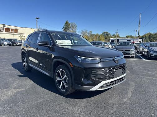 2025 Volkswagen Tiguan 2.0T SE 4MOTION