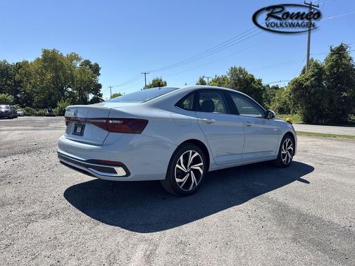 2025 Volkswagen Jetta 1.5T SEL
