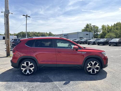 2022 Volkswagen Taos 1.5T SEL