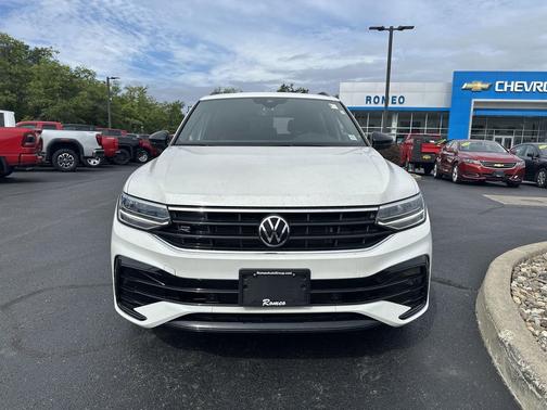 2023 Volkswagen Tiguan 2.0T SE R-Line Black 4MOTION