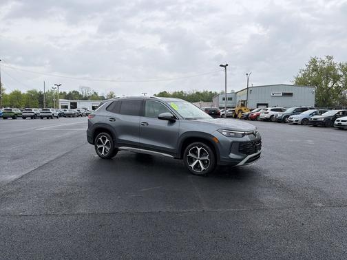 Platinum Gray Metallic 2025 Volkswagen Tiguan 2.0T SE 4MOTION