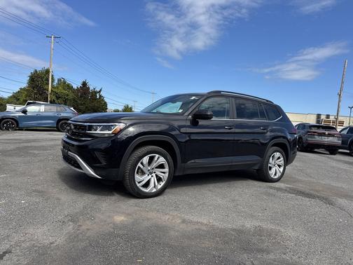 2021 Volkswagen Atlas 3.6L SE w/Technology