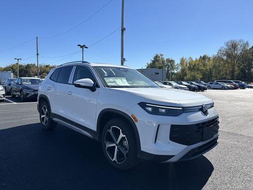 2025 Volkswagen Tiguan 2.0T SE 4MOTION