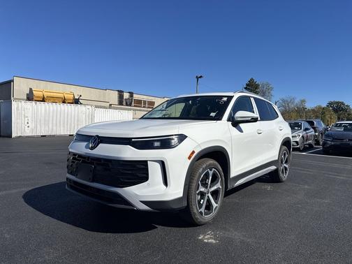 2025 Volkswagen Tiguan 2.0T SE 4MOTION