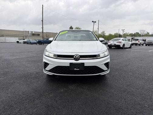 Opal White 2025 Volkswagen Jetta 1.5T SE