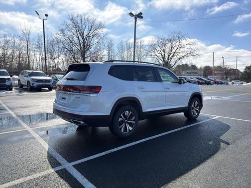 2026 Volkswagen Atlas 2.0T SE