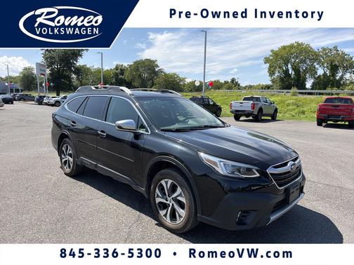 Crystal Black Silica 2020 Subaru Outback Touring