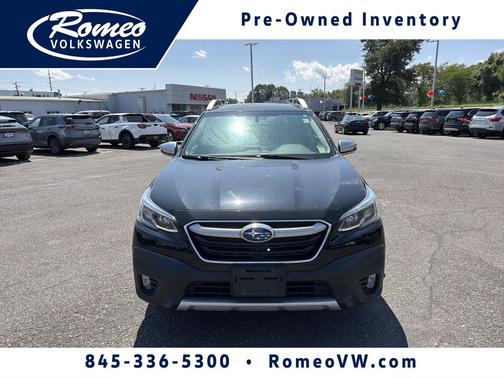 Crystal Black Silica 2020 Subaru Outback Touring