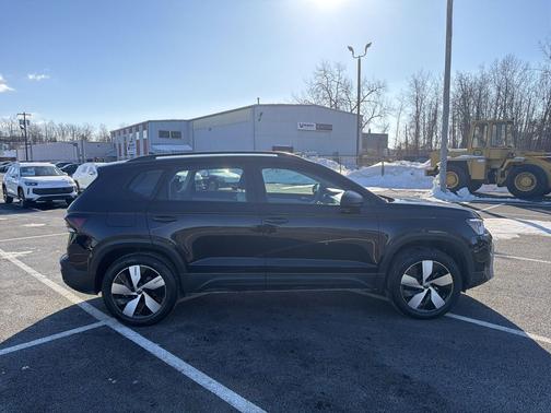 2025 Volkswagen Taos 1.5T S