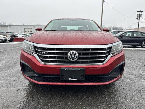 Aurora Red Metallic 2020 Volkswagen Passat 2.0T R-Line