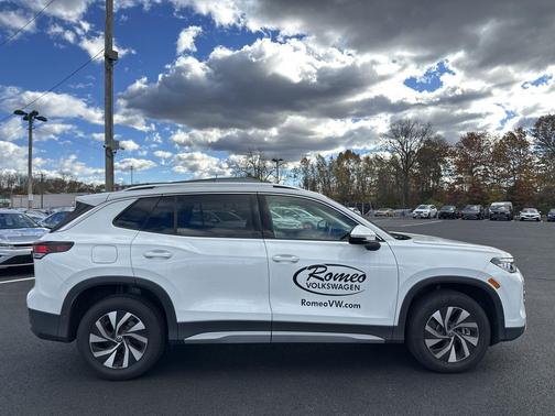 2025 Volkswagen Tiguan 2.0T S 4MOTION